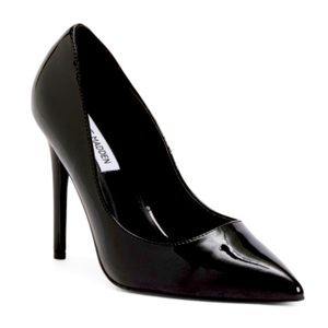 NWT Steve Madden Black Patent Pointy Pump Heels